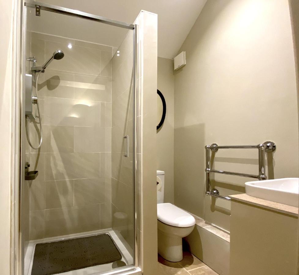 Enchanting 1 Bedroom Home With Kitchen Саффрон-Уолден Экстерьер фото
